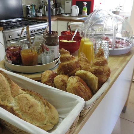 Au Grand Bonheur Bed & Breakfast Besseges Ngoại thất bức ảnh