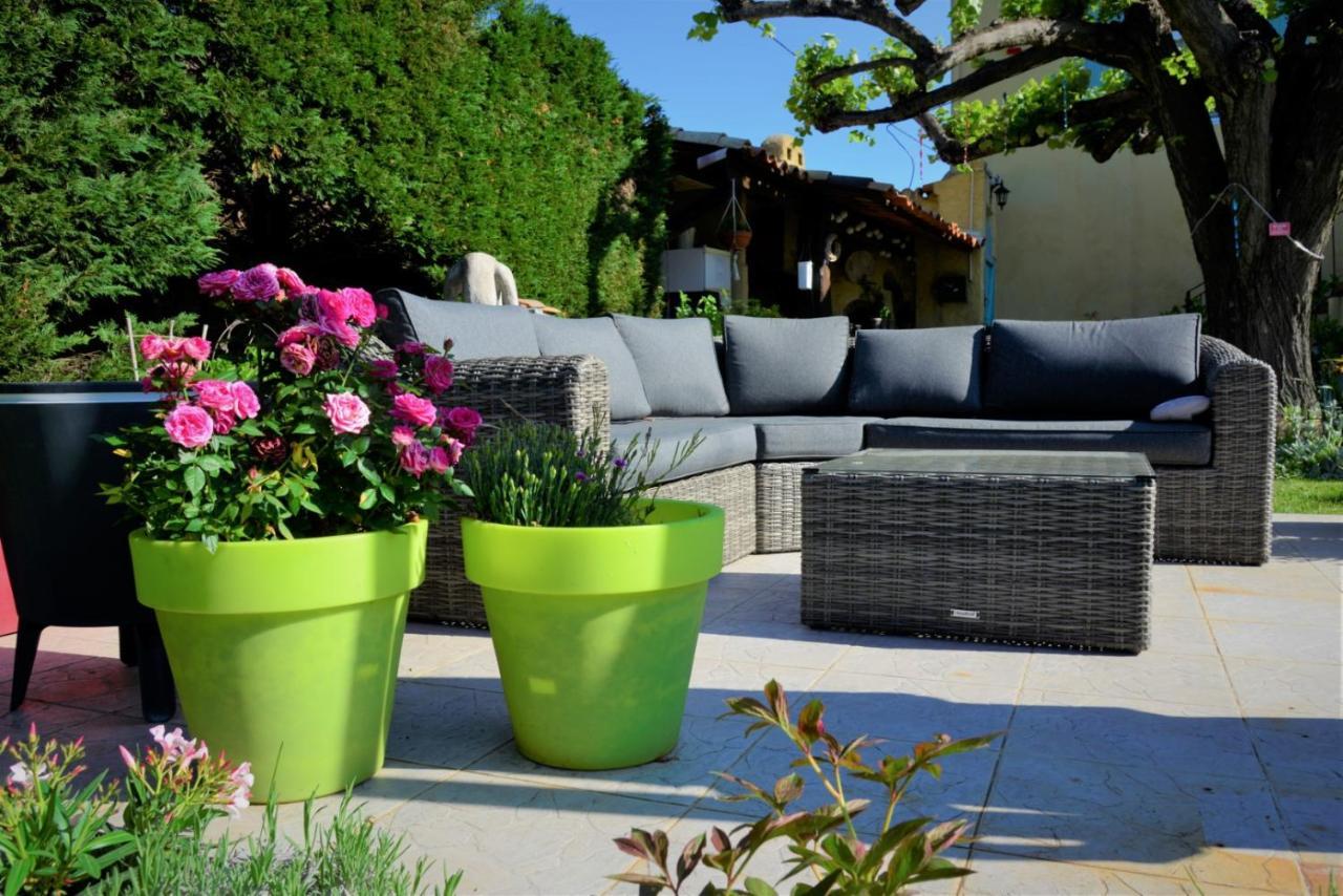 Au Grand Bonheur Bed & Breakfast Besseges Ngoại thất bức ảnh